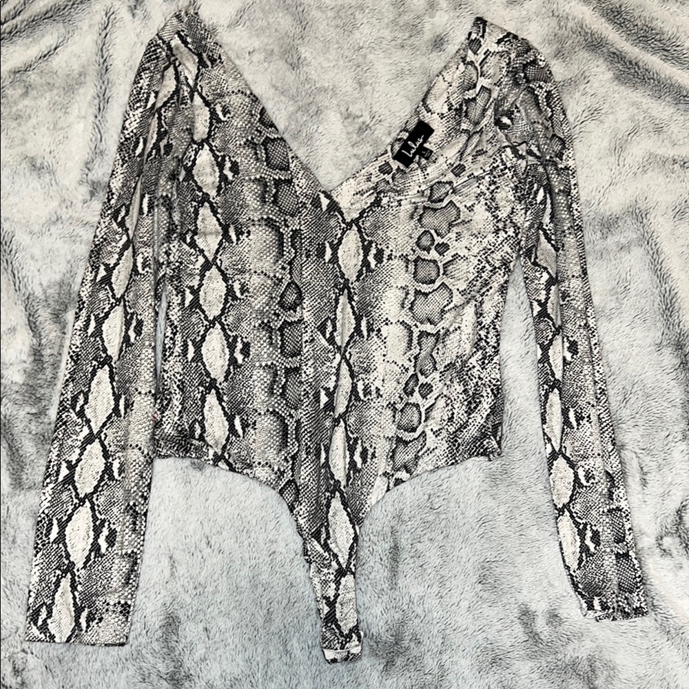 Snakeskin Print V-Neck Women's Top